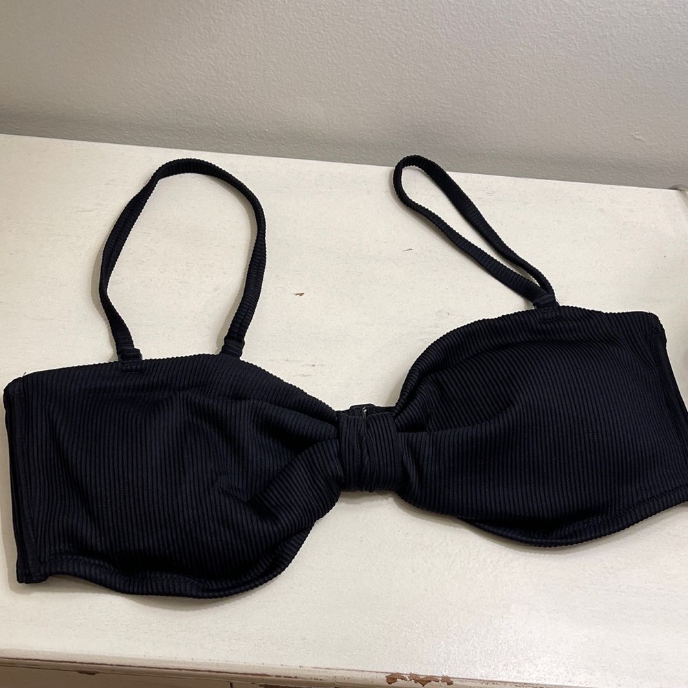 Old Navy bikini top XL NWOT